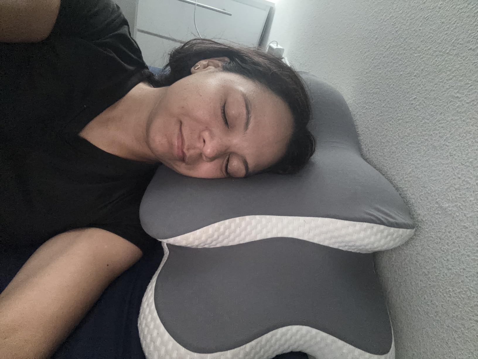 Cervical Neck Pillow for Neck Pain Relief & Side Sleeper | Ergonomic Pillow for Sleep Apnea, Neck Pain, and Snoring Relief customer photo 2
