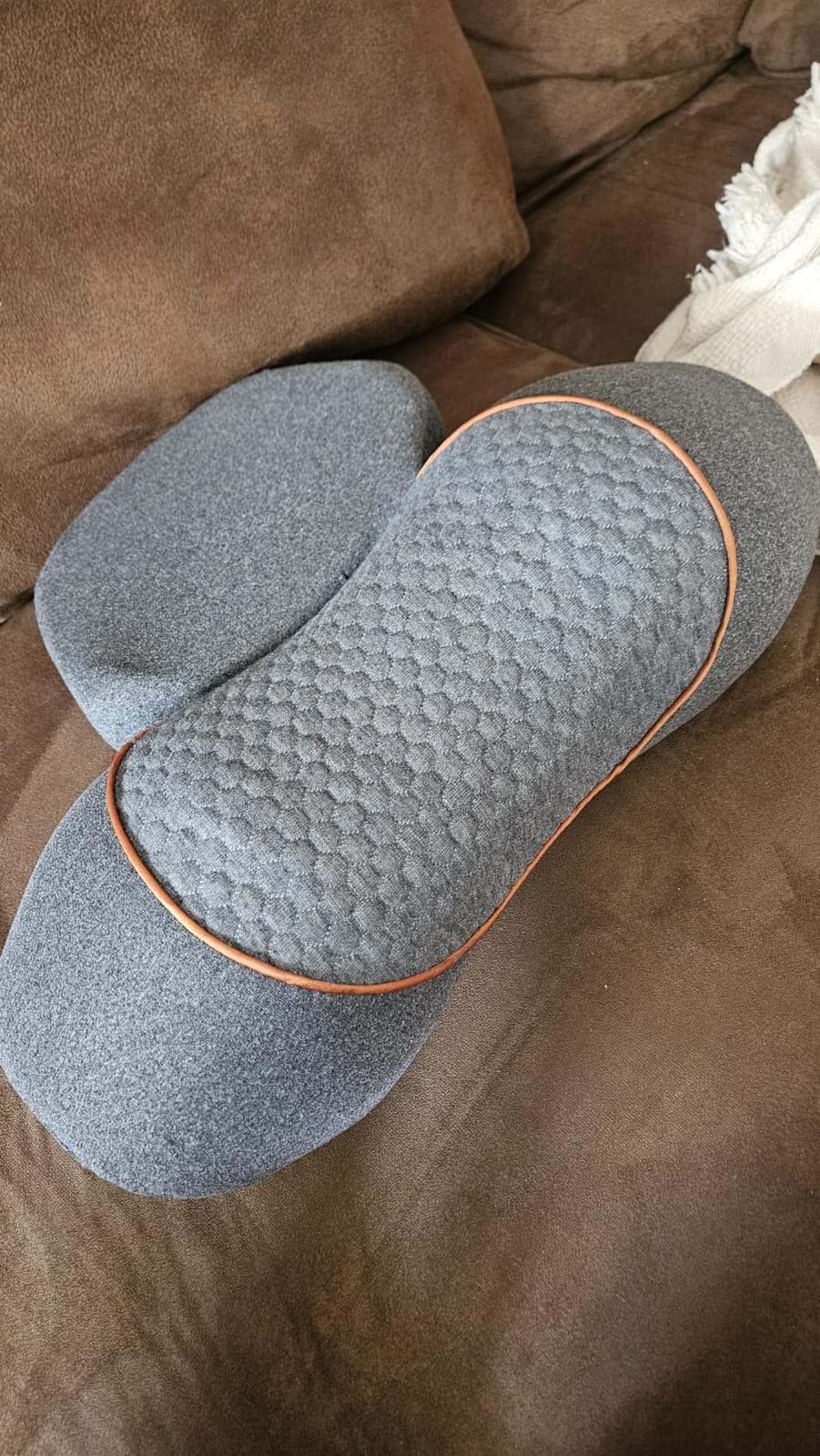 Upalled Cordless Heated Neck Massager Pillow for Pain Relief Deep Tissue | 3-in-1 Rechargeable Neck Cervical Traction Device with Heat, Massage, Electric Stretch customer photo 1