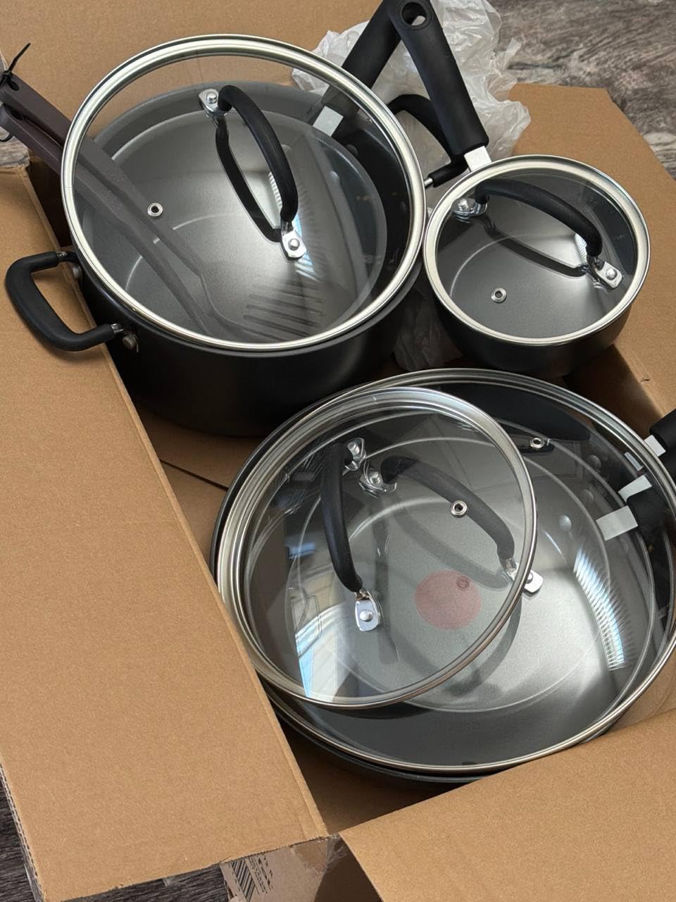 T-Fal Ultimate Hard Anodized 12-Piece Ceramic Nonstick Cookware Set, Oven Safe Up to 400°F, Ceramic Pots and Pans Set, Frying Pans, Saucepan, Stockpot, Cooking Utensils, Stone customer photo 1