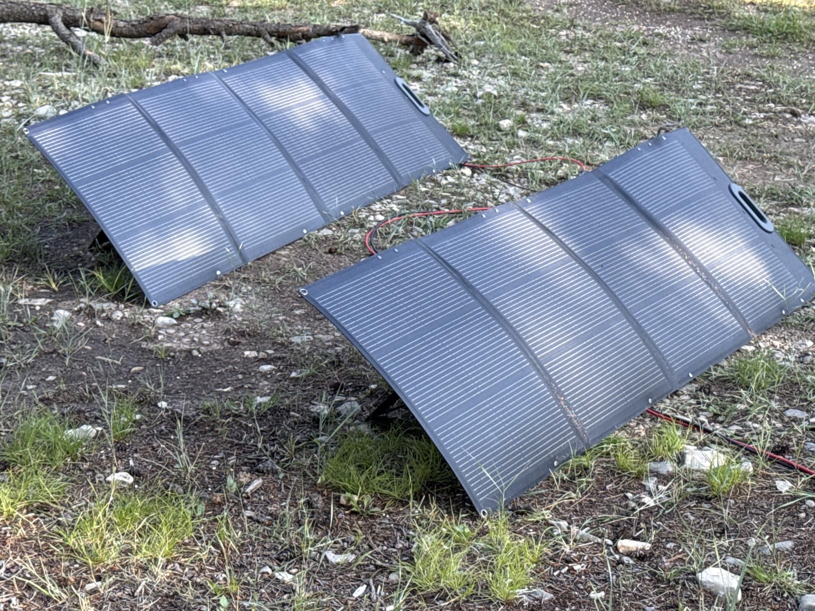 HQST 200W Portable Solar Panel, N-Type, 25% Efficiency, IP67 Waterproof | Only 11.82 lb, 3-in-1 Adapter Cable and Adjustable Kickstands for Power Stations, Camping, RV, Off-Grid & Emergency Backup customer photo 1
