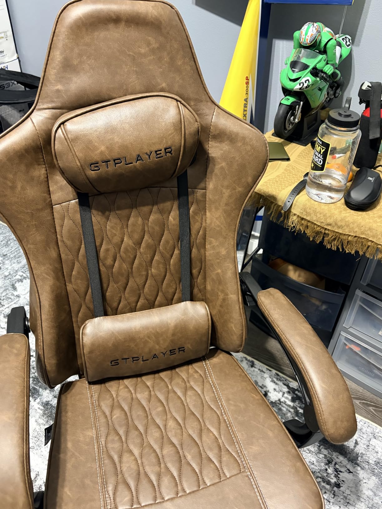 Big and Tall Gaming Chair with Footrest, Ergonomic Office Desk Chair with 4.4in Thick Cushion and Wide Wingless Seat, Comfortable Leather Computer Chair, Predator Series, Black with Trim customer photo 2