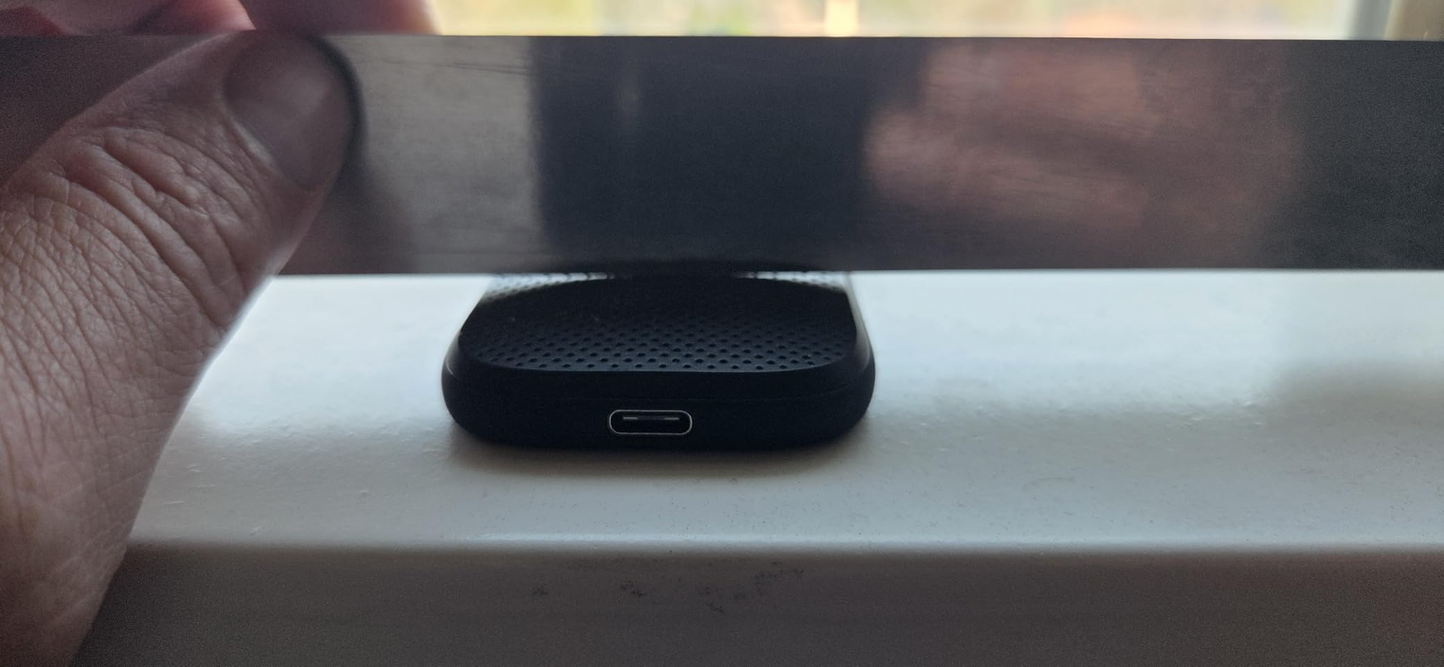 Sandisk 1TB Extreme Portable SSD, Up to 2000MB/s Transfer Speeds-New Model | External Solid State Drive, IP65 Water & Dust Resistant, Up to 3M Drop Protection, 256-bit AES Encryption, USB-C 3.2 Gen 2 customer photo 2