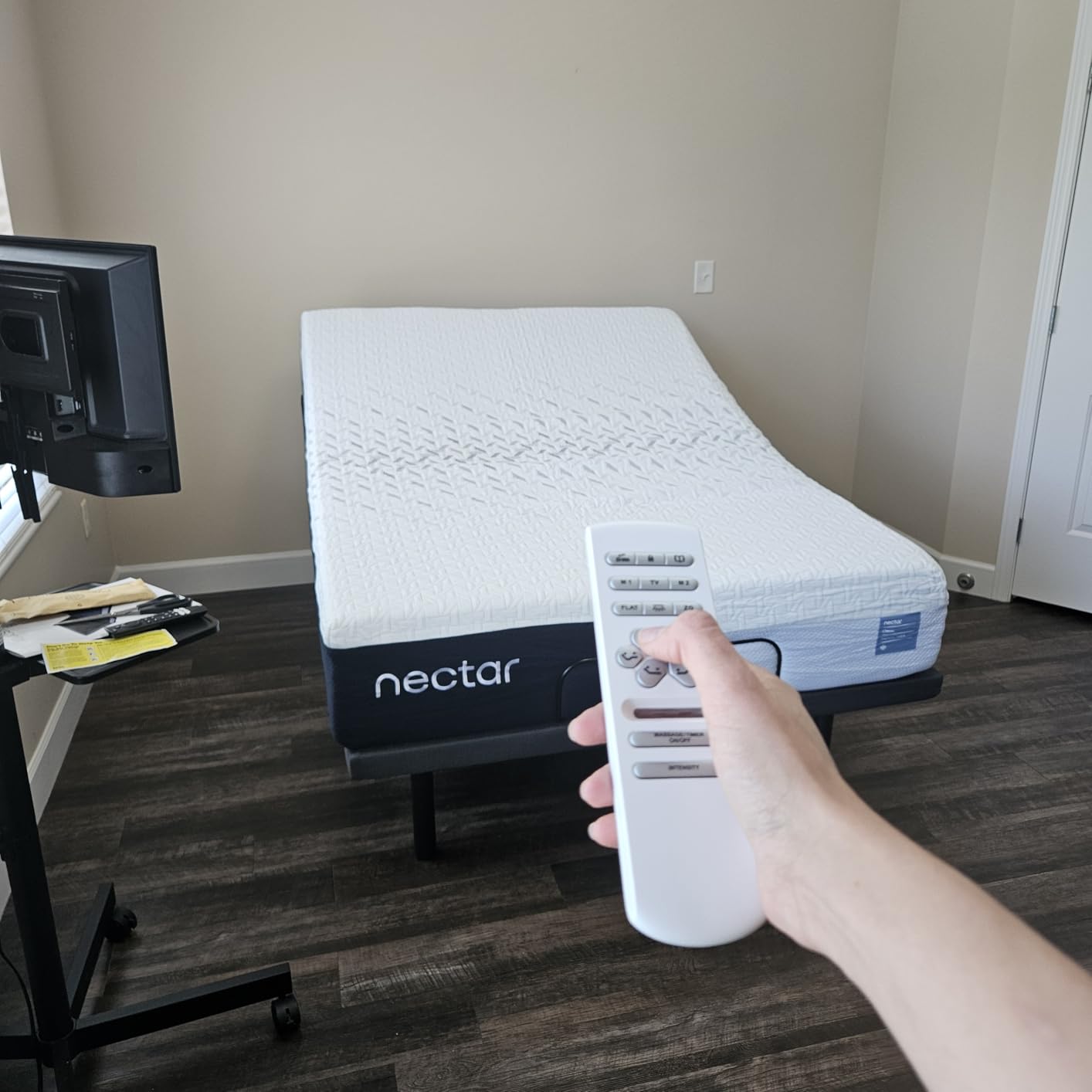 Nectar Premier Adjustable Base, Split King, Head & Foot, Massage | Wireless Remote, 3 Massage Settings, 4 USB Ports, Anti-Snore & Zero Gravity, No-Tool Assembly customer photo 1