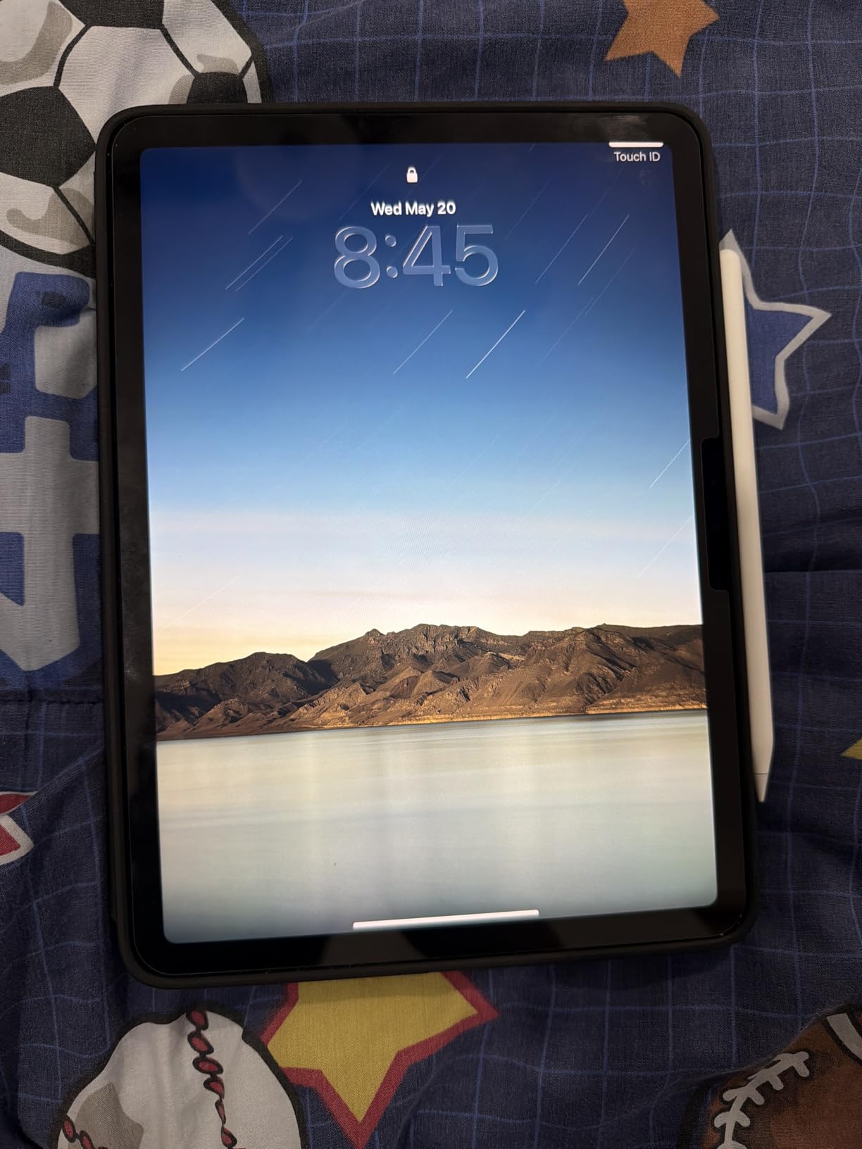 iPad Air 11-inch (M4): Liquid Retina Display, 128GB, 12MP Front/Back Camera, Wi-Fi 7 with Apple N1, Touch ID, All-Day Battery Life customer photo 2