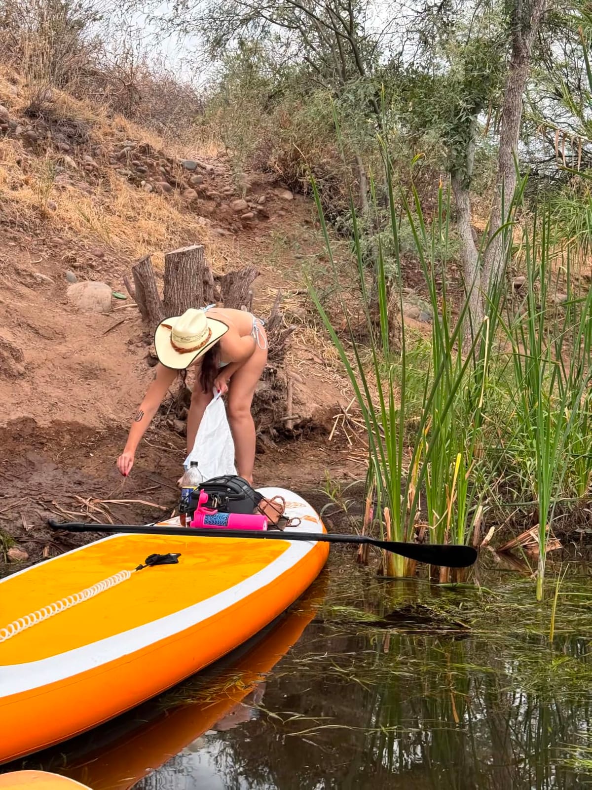 FunWater Inflatable Stand Up Paddle Board with Beginners SUP Accessories | 10'6''/11'SUP, Anti-Slip EVA Deck, Versatile Yoga/Family Inflatable Paddle Boards for Adults & Youth of All Skill Levels customer photo 1
