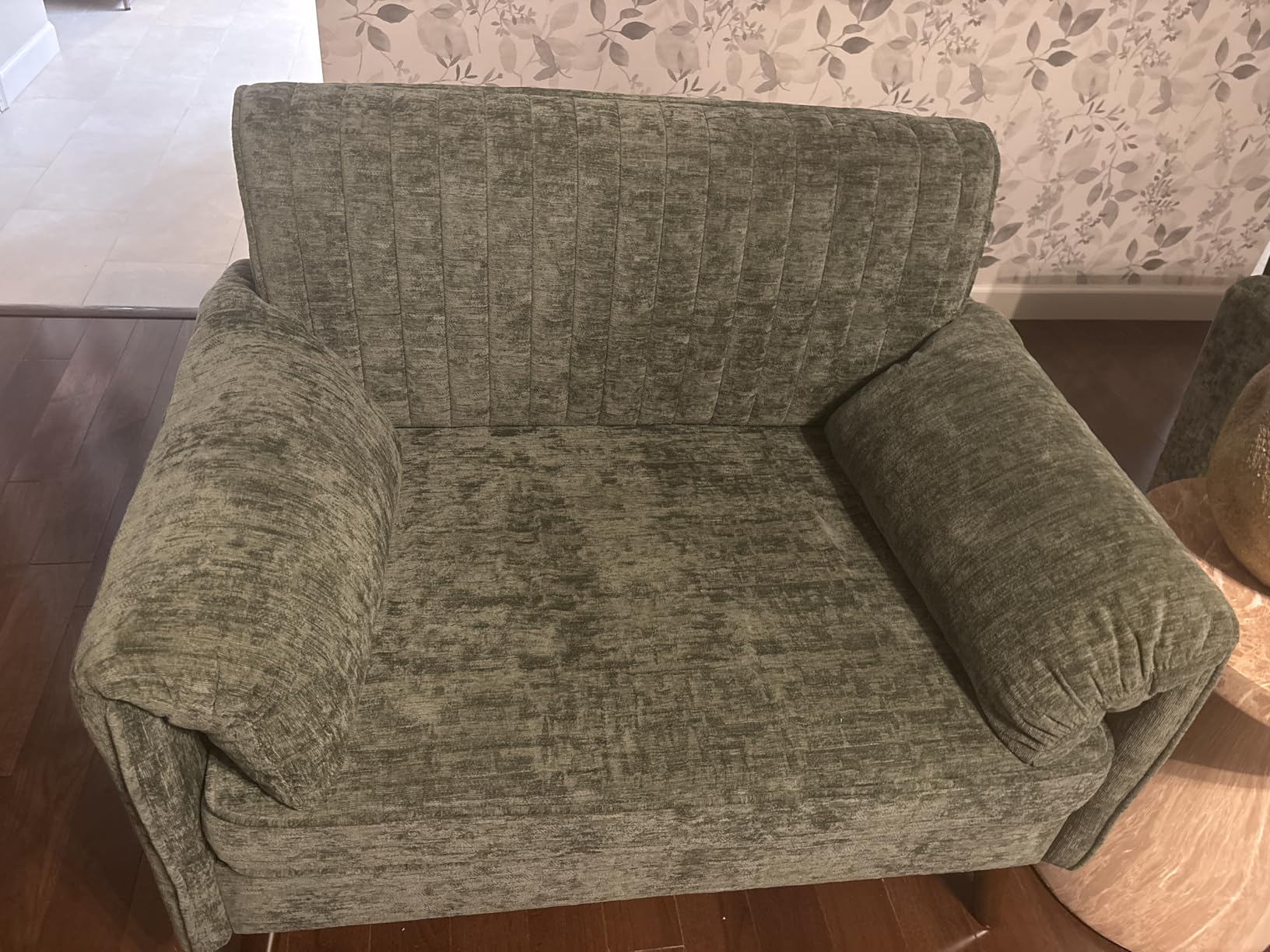 Modern Oversized Accent Reading Chair for Living Room, 43 inch, Chenille, Green - Piping Single Armchair with Quilting Backrest and Padded Arms customer photo 1