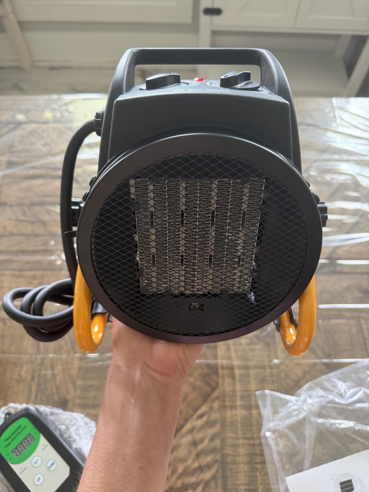 Greenhouse Heater with Thermostat, 1500W Fast Heating Greenhouse Heater, IPX5 Waterproof & Overheat Protection, Electric Fan Heater for Grow Tent Greenhouse Flower Room Overheat Protection customer photo 1