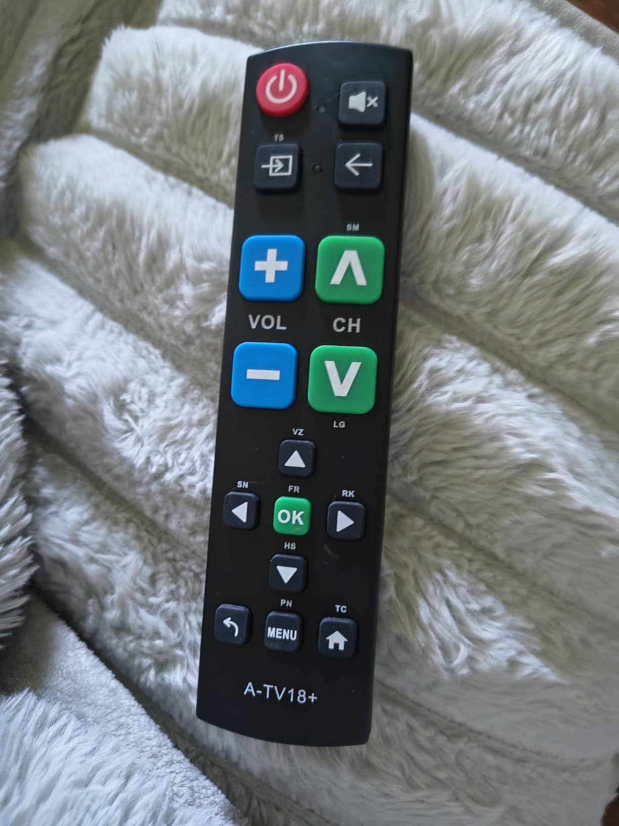 Big Button Universal TV Remote Control, Great for Seniors and Low Vision Users, Simple Easy to use, Works with Major TV Brands customer photo 1