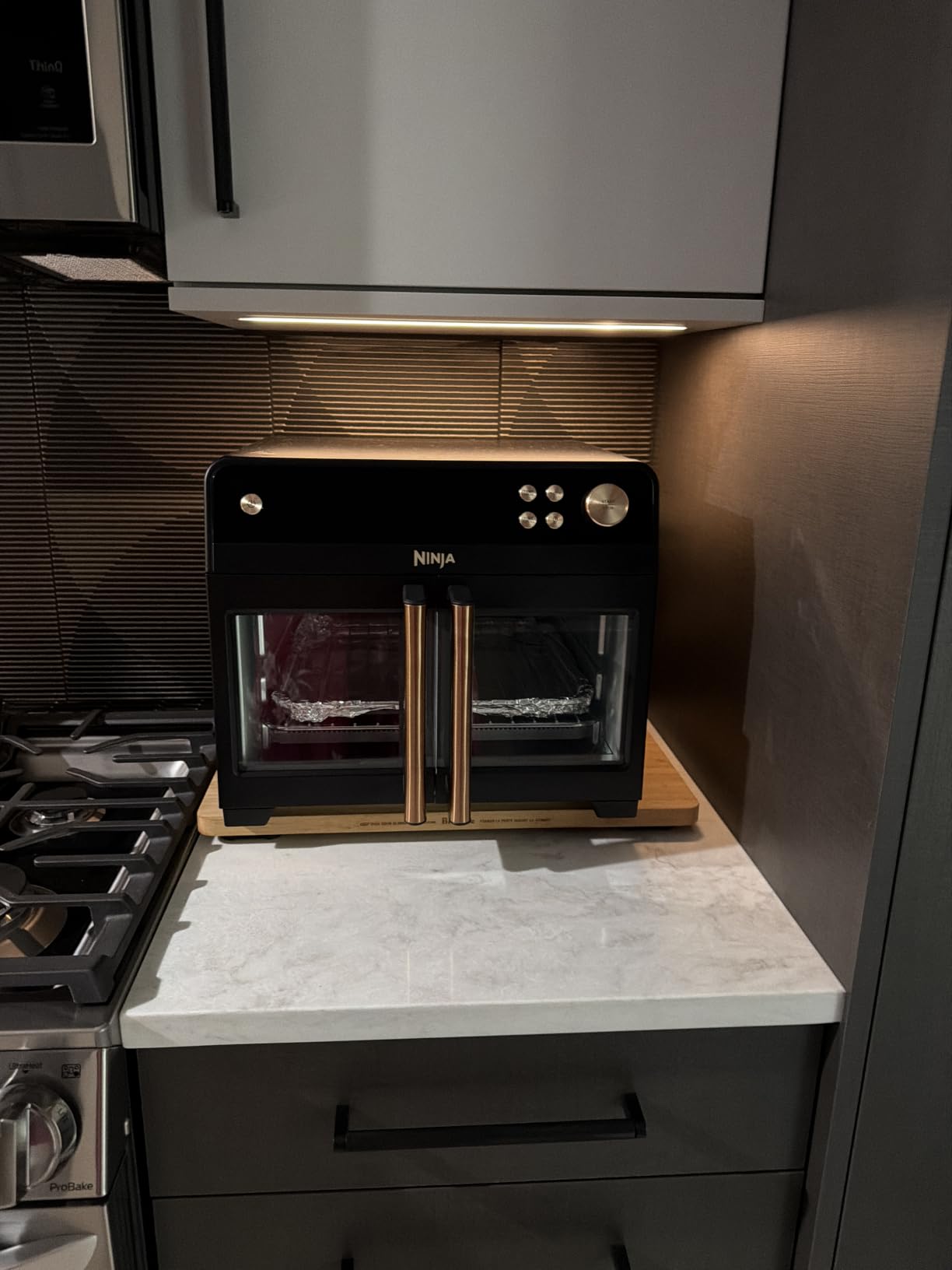 Ninja French Door Premier Air Fry Oven, 10-in-1, FO101BK customer photo 1