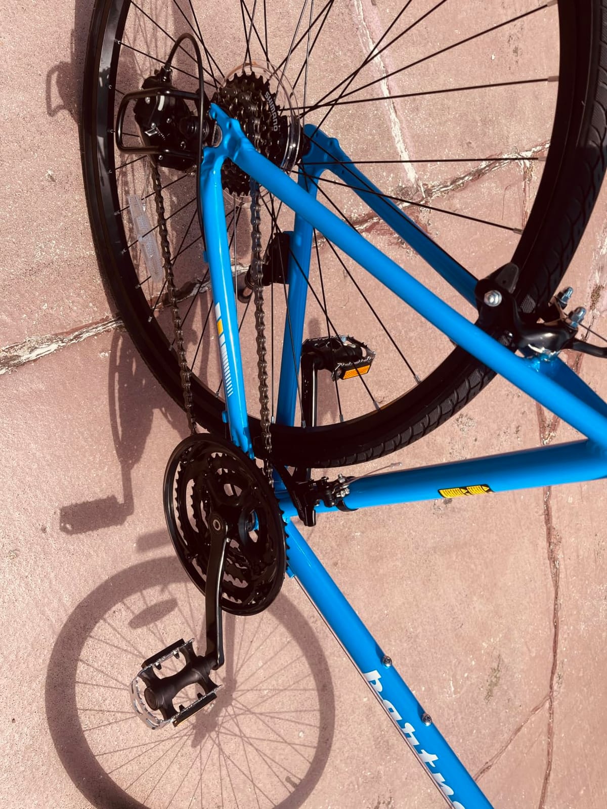 Goplus Hybrid Bike, 18-Speed 700C Urban Commuter Bicycle, Shimano Drivetrain, Lightweight Aluminum Frame, Dual Caliper Brakes, Phone Holder, 85% Pre-Assembled City Bicycle for Men Women Adult customer photo 2