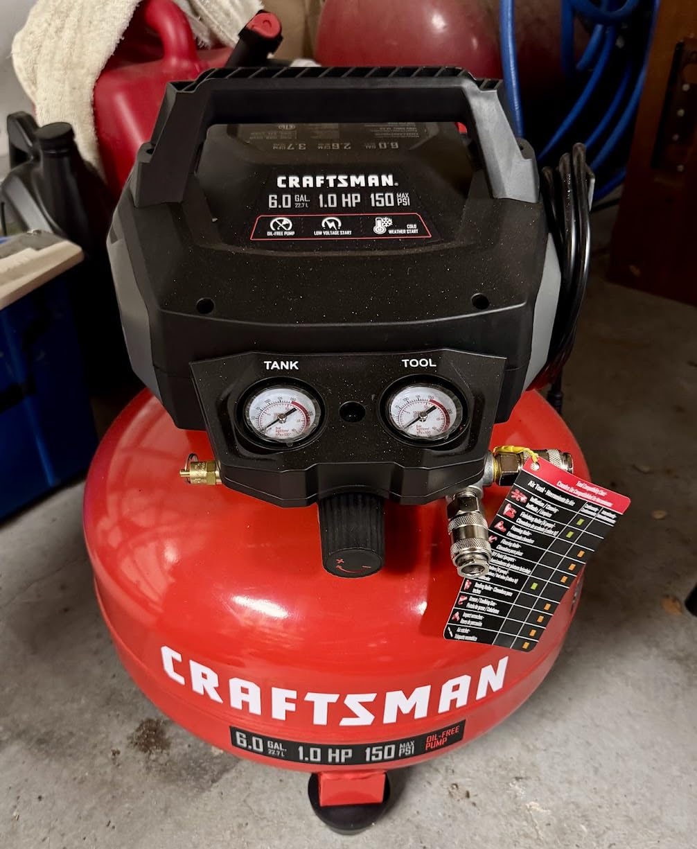CRAFTSMAN 6 Gallon Pancake Air Compressor, Oil-Free, 150 PSI Kit, Portable, 2.6 SCFM @ 90 PSI, 18GA Brad Nailer And 10-Piece Kit customer photo 2