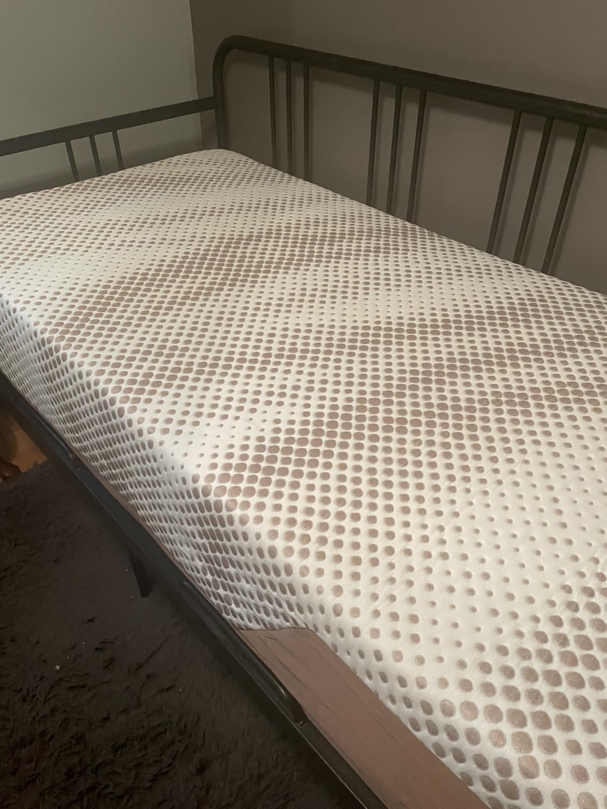ROOST SLEEP Copper Smart Mattress, 14-Inch, Copper & White, Twin XL | Copper-infused gel foam over pocket coils for hot sleepers and back pain relief; medium feel; ships bed-in-a-box customer photo 1