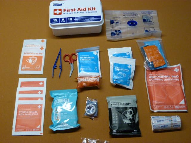 Everlit Care Small OSHA-Compliant First Aid Kit ANSI Class A Type III with Metal Detectable Bandage customer photo 1