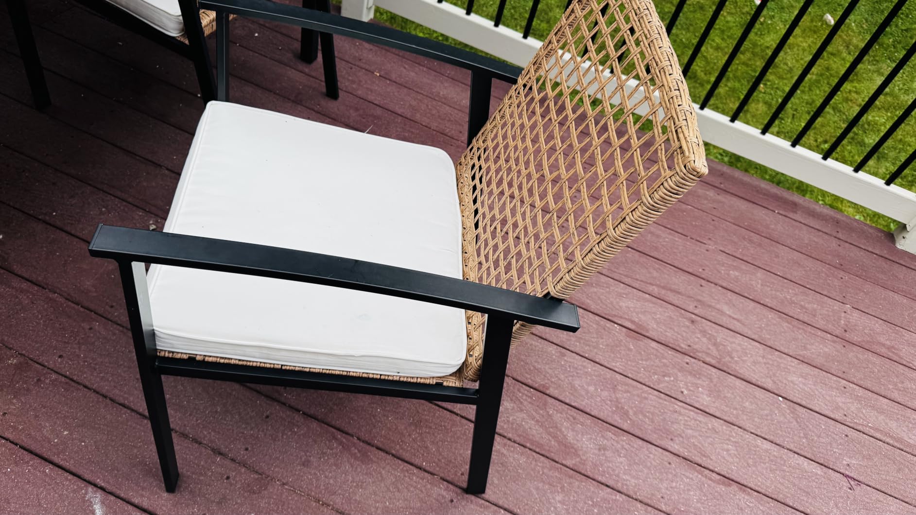Aoxun 7-Piece Wicker Patio Table and Chairs Set for 6 with Umbrella Hole | Outdoor Dining Set with 6 Chairs and 1 Rectangular Metal Table, Patio Dining Sets with Soft Cushion for Backyard, Yellow customer photo 1