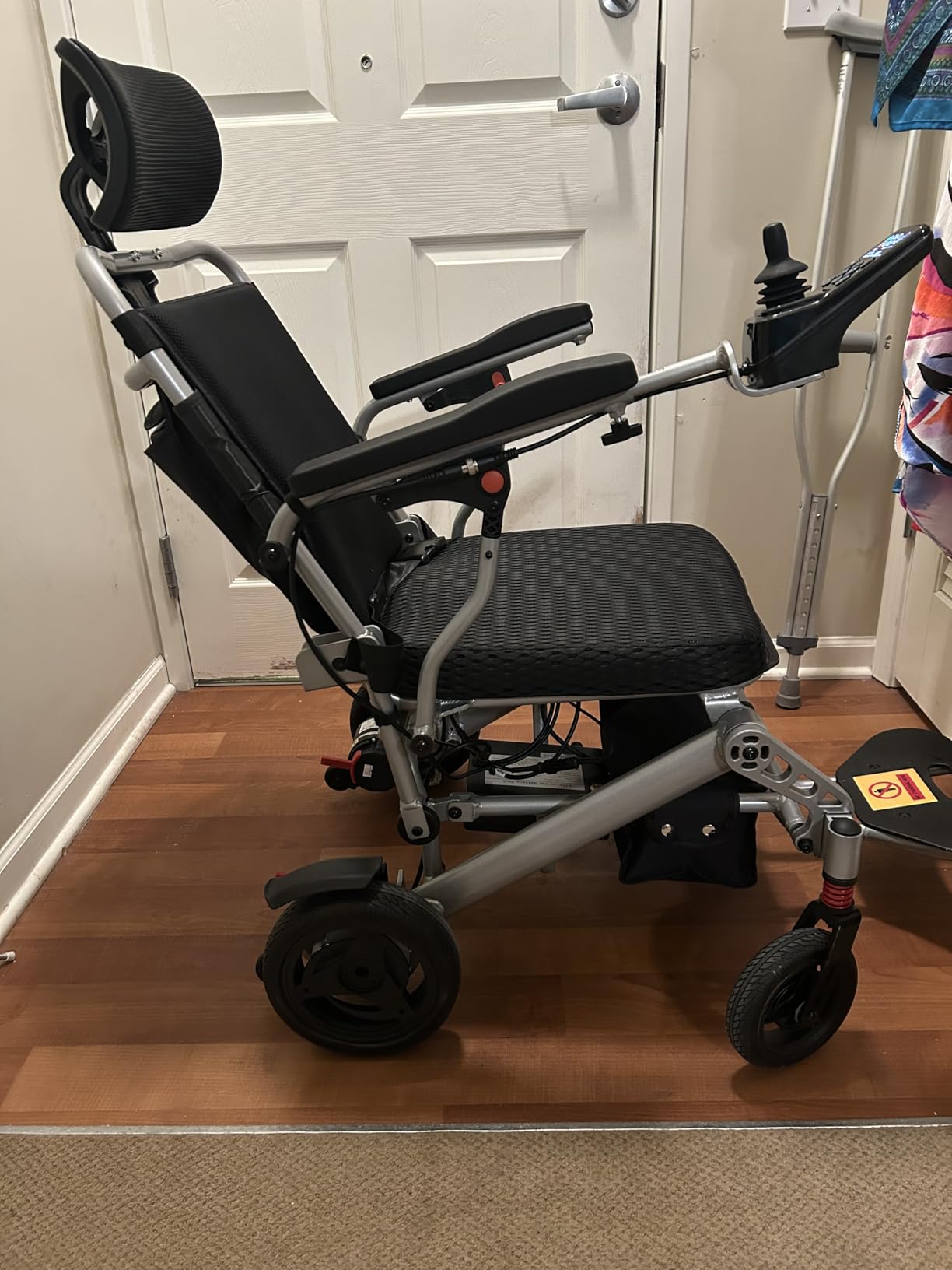 30+Mile Lightest Electric Wheelchair, 100% Carbon Fibre, LCD Screen, Brushless Motor,All Terrain Power Wheelchair Airline Approved, Portable Wheelchairs with 2 Lithium Batteries customer photo 2