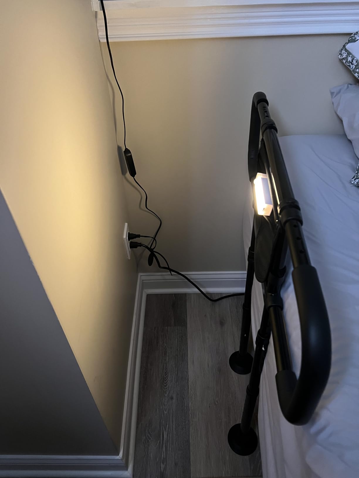Bed Rails for Elderly Adults Safety with Motion Sensor Light, Heavy Duty Bed Rails for Seniors to Prevent Falling Out of Bed - Bed Side Rails, Height Adjustable Fits King/Queen/Twin, 400lbs Capacity customer photo 2