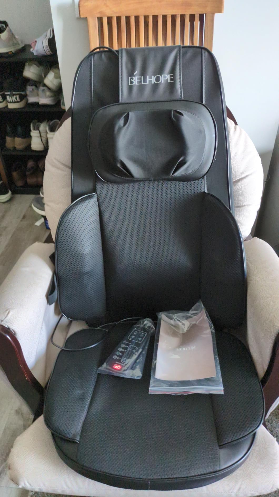 Shiatsu Neck and Back Massager for Pain Relief Deep Tissue, 8D Kneading Massage Chair Pad with Heat, Home Office, Relaxation Gifts for Men Women customer photo 2