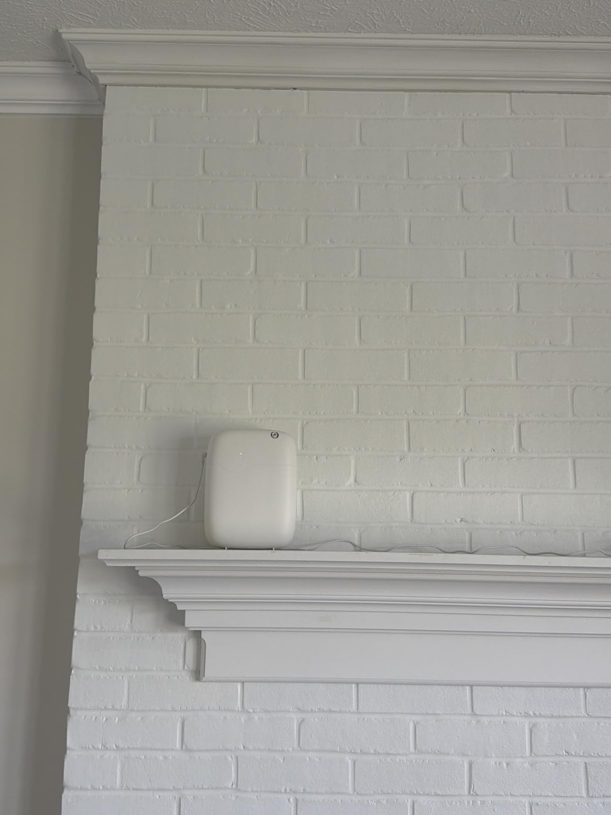 Waterless Essential Oil Diffuser with Bluetooth App Control | Smart Scent Air Machine Covers Up to 3000 Sq Ft for Home, Hotel & Spa, Quiet Aromatherapy Diffuser with Timer & Mode (White) customer photo 1