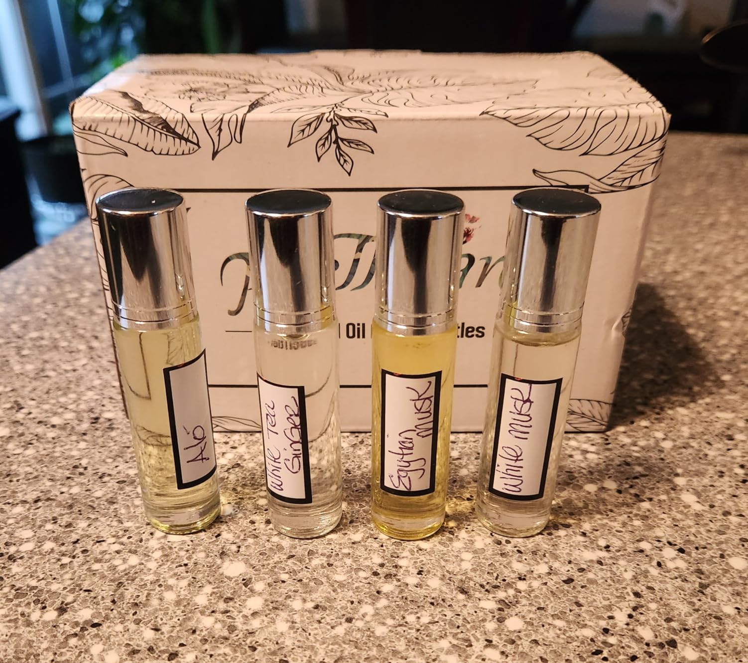 PrettyCare 4 Pack Amber Glass Roller Bottles for Essential Oils Gift Box Set - 10ml Roll on Bottle with Stainless Steel Roller Balls and Black Caps - Pure Essential Oil Blend Roller Bottle customer photo 2