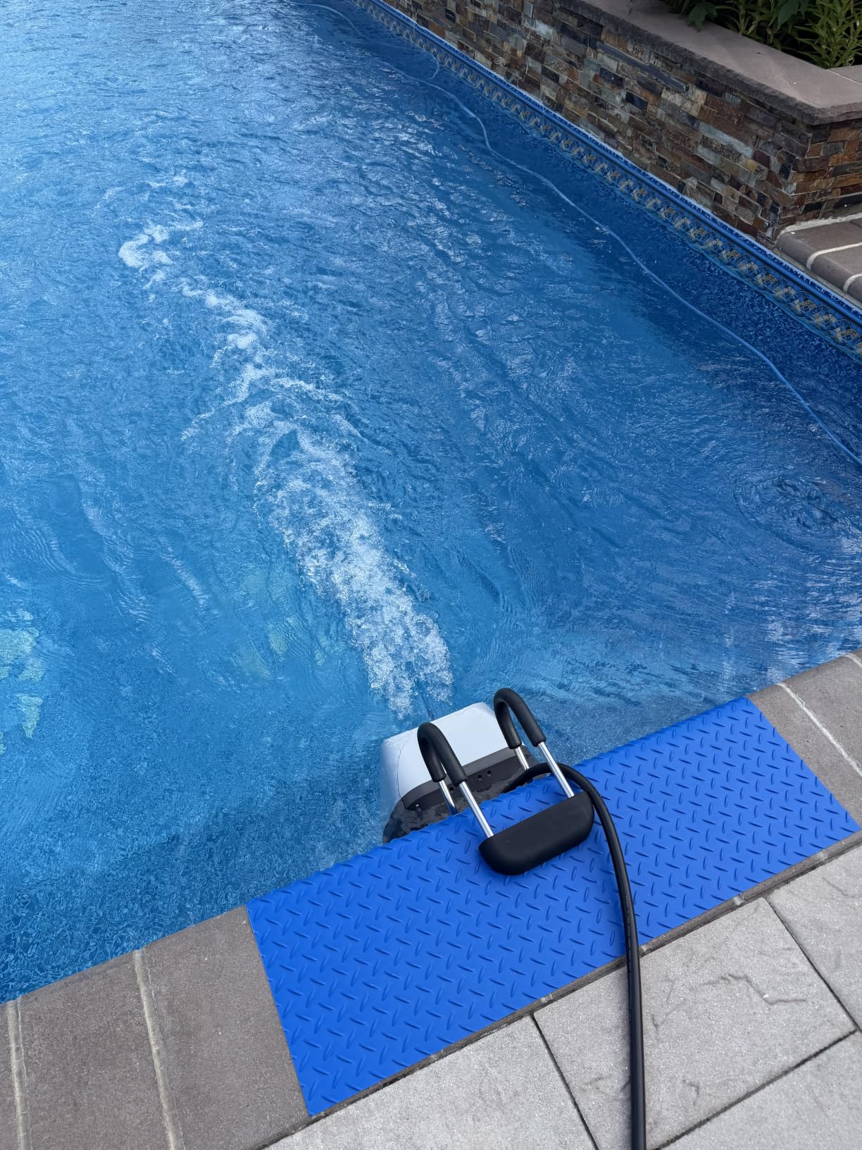 iGarden Portable Swim Jet X AIR for Pool, Swim Current Machine with 5-Gear Adjustable Flow, No Installation, Up to 2.5h Runtime, App Control, 790GPM Pool Current Generator Training & Fun customer photo 1