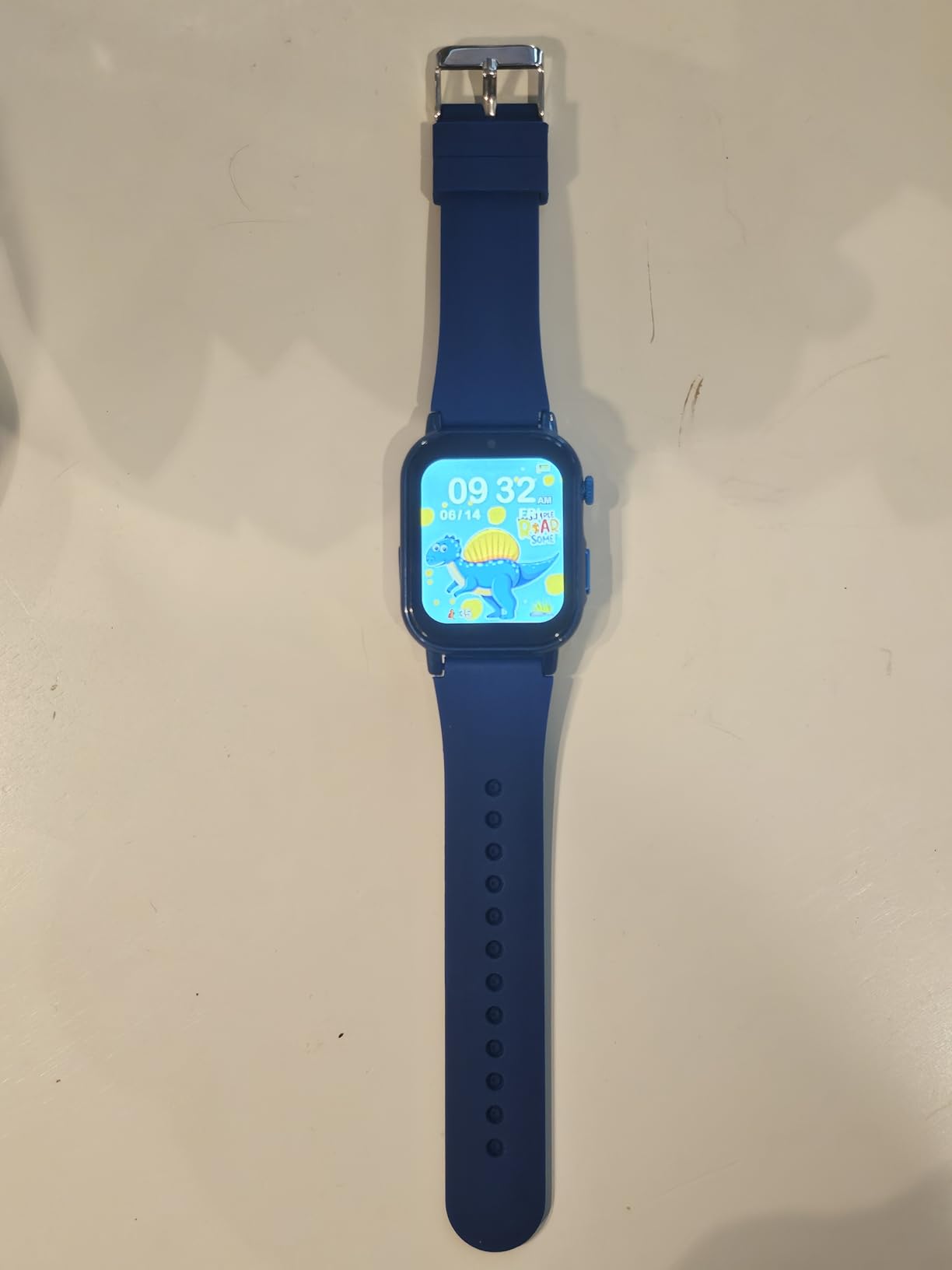 4G Kids Smart Watch with GPS Tracker & Phone Call for Age 5-12, Tracking Smartwatch with SOS Calling, School Mode, Parental Controls, Video Call Voice Chat Camera Alarm Clock Flashlight Birthday Gifts customer photo 1