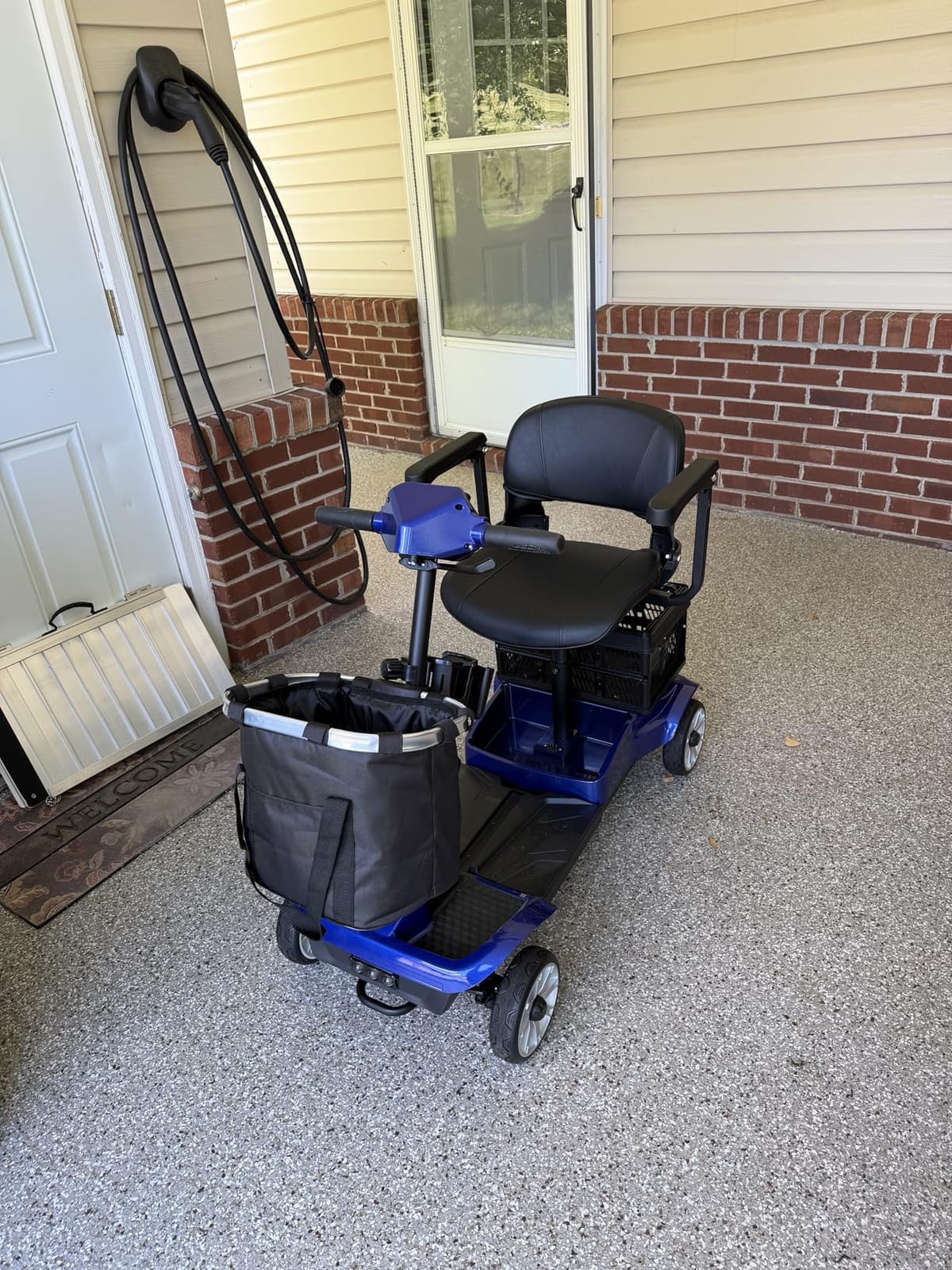 Foldable 4-Wheel Mobility Scooter for Adults - Portable Motorized Scooter with 330 lbs Capacity, Detachable Battery, Dual Baskets, Cup & Phone Holder, Pink customer photo 2