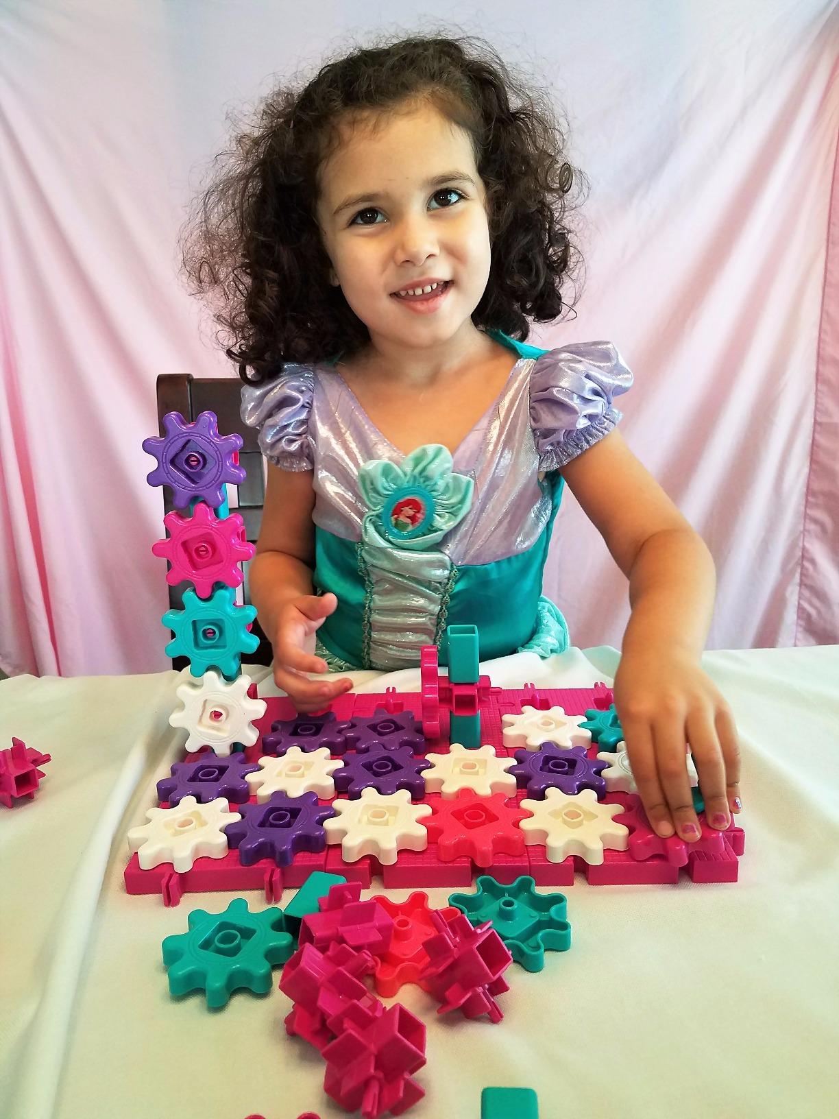 Learning Resources Gears Deluxe Building Set customer photo 1