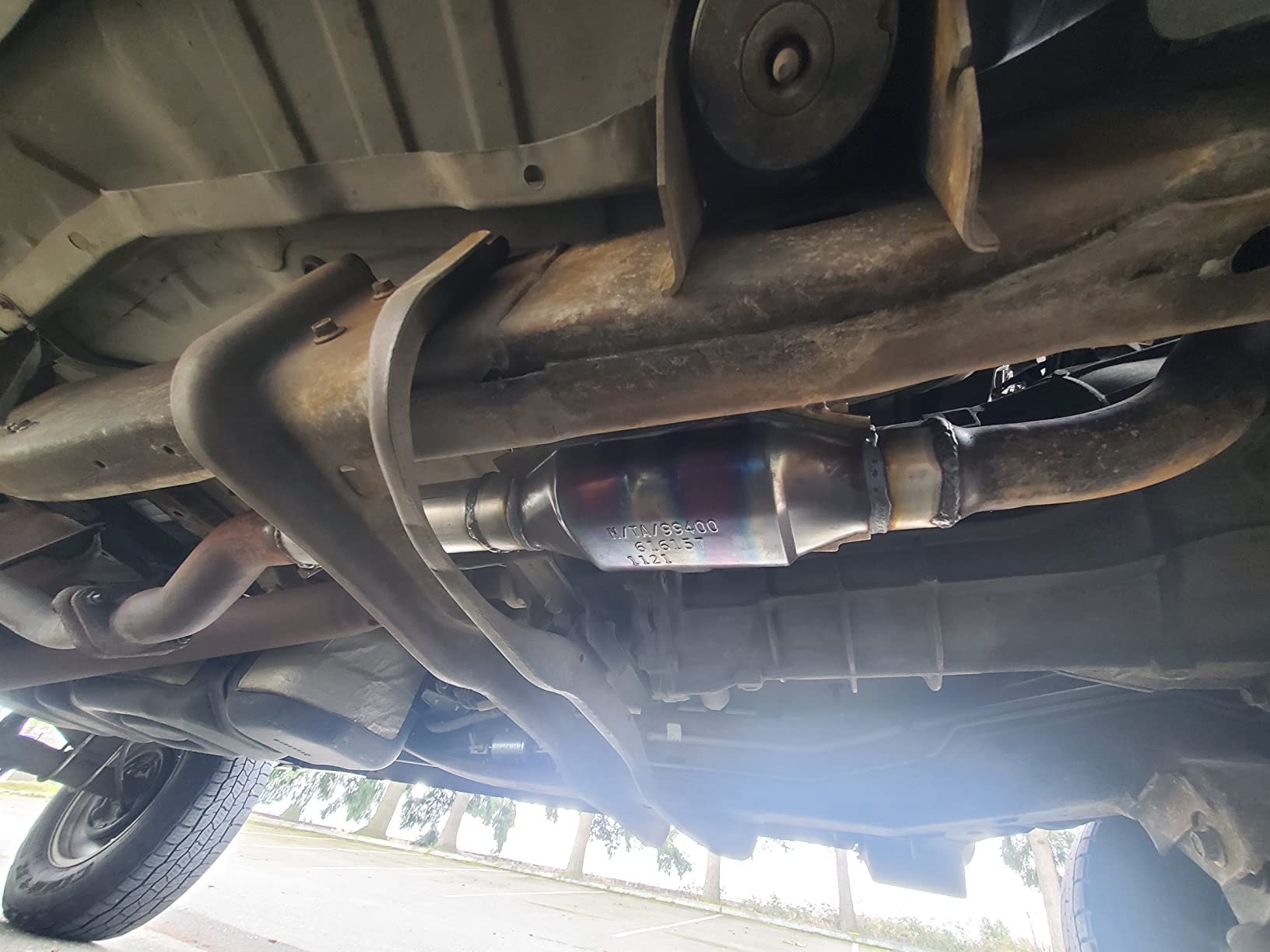 Walker Standard EPA 15038 Universal Catalytic Converter 2.5