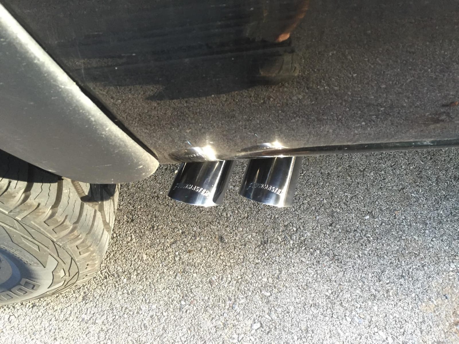 Flowmaster 17395 American Thunder Cat-Back Exhaust Kit 3 Inch Aluminized Steel 3 Inch Stainless Tips Compatible with 1999-2007 Classic Chevy Silverado GMC Sierra 1500 4.8L 5.3L Extended Cab Short Bed customer photo 1
