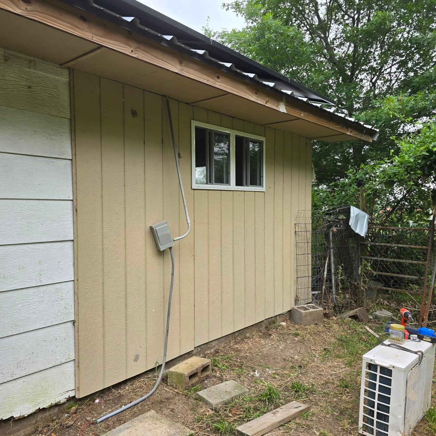 2020igut 2'0 X 2'0 Utility Double Slider - Insulated customer photo 1
