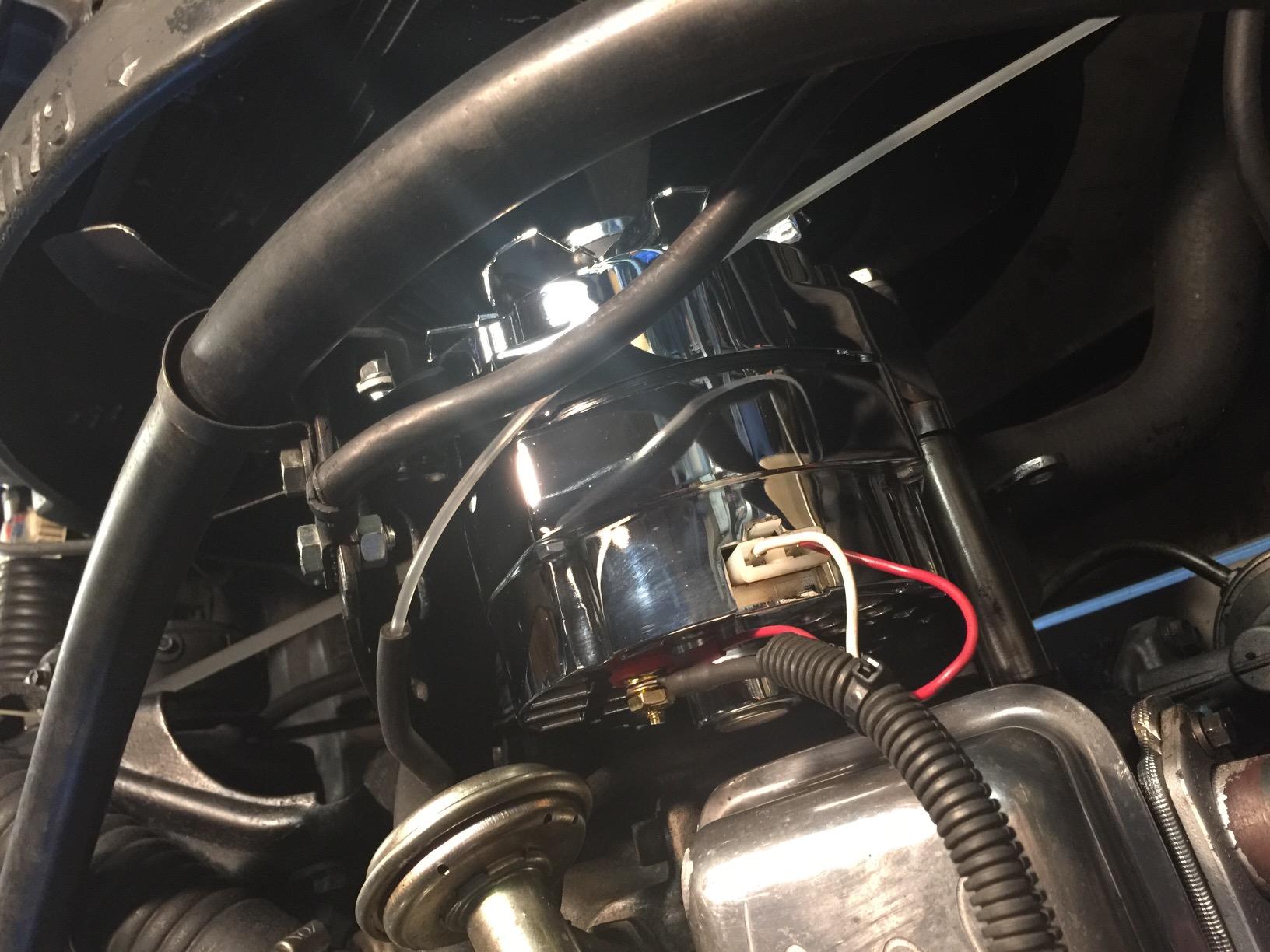 Powermaster Alternator, GM Original Look, 12SI, 100 amps, 12V, 1-Wire / 3-Wire, Single V-Belt Pulley, Straight Mount, Aluminum Case, Chrome, GM, Each customer photo 2