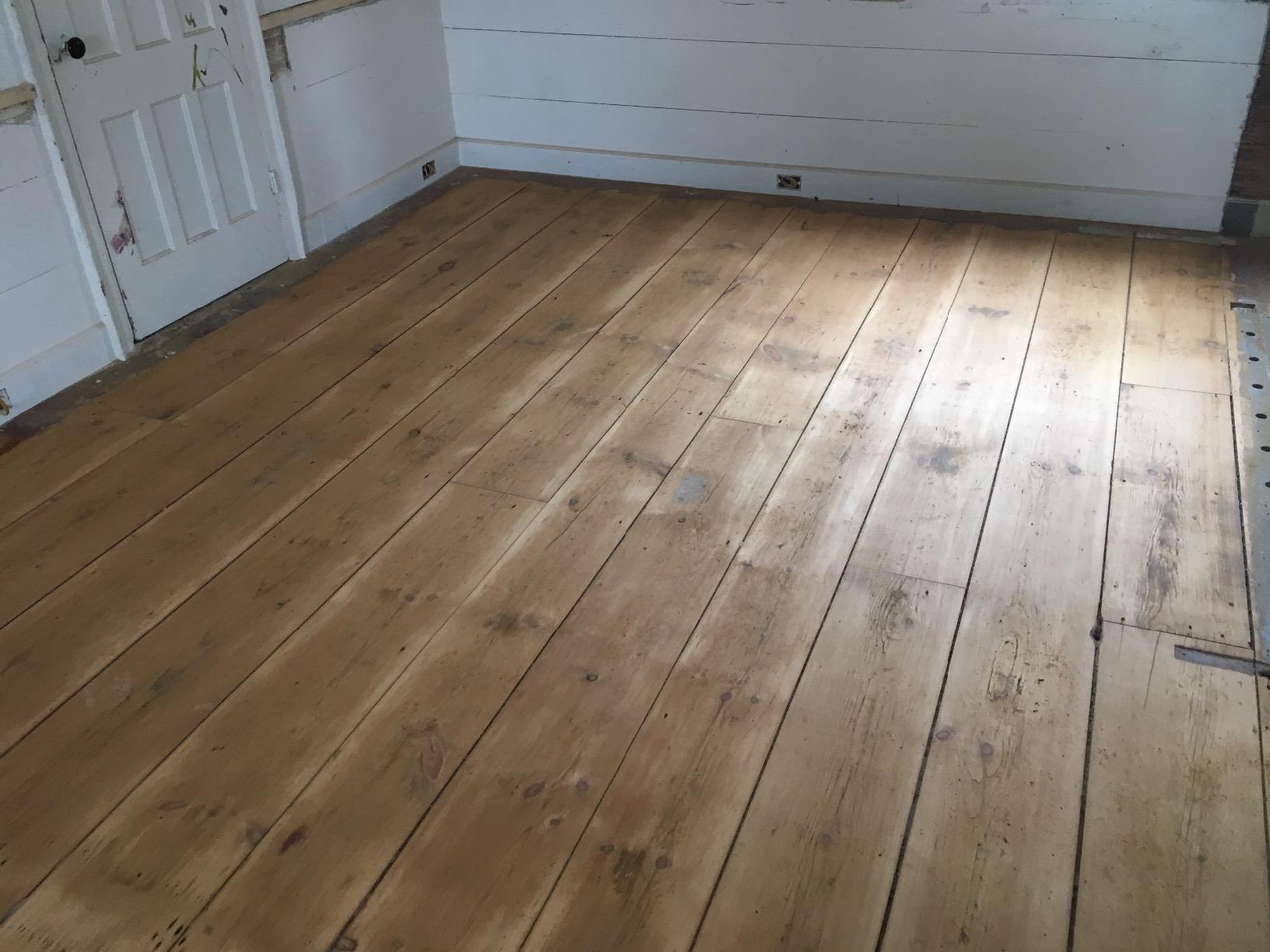 Minwax Water-Based Oil-Modified Polyurethane, Warm Satin, Clear, 1 Gallon customer photo 1