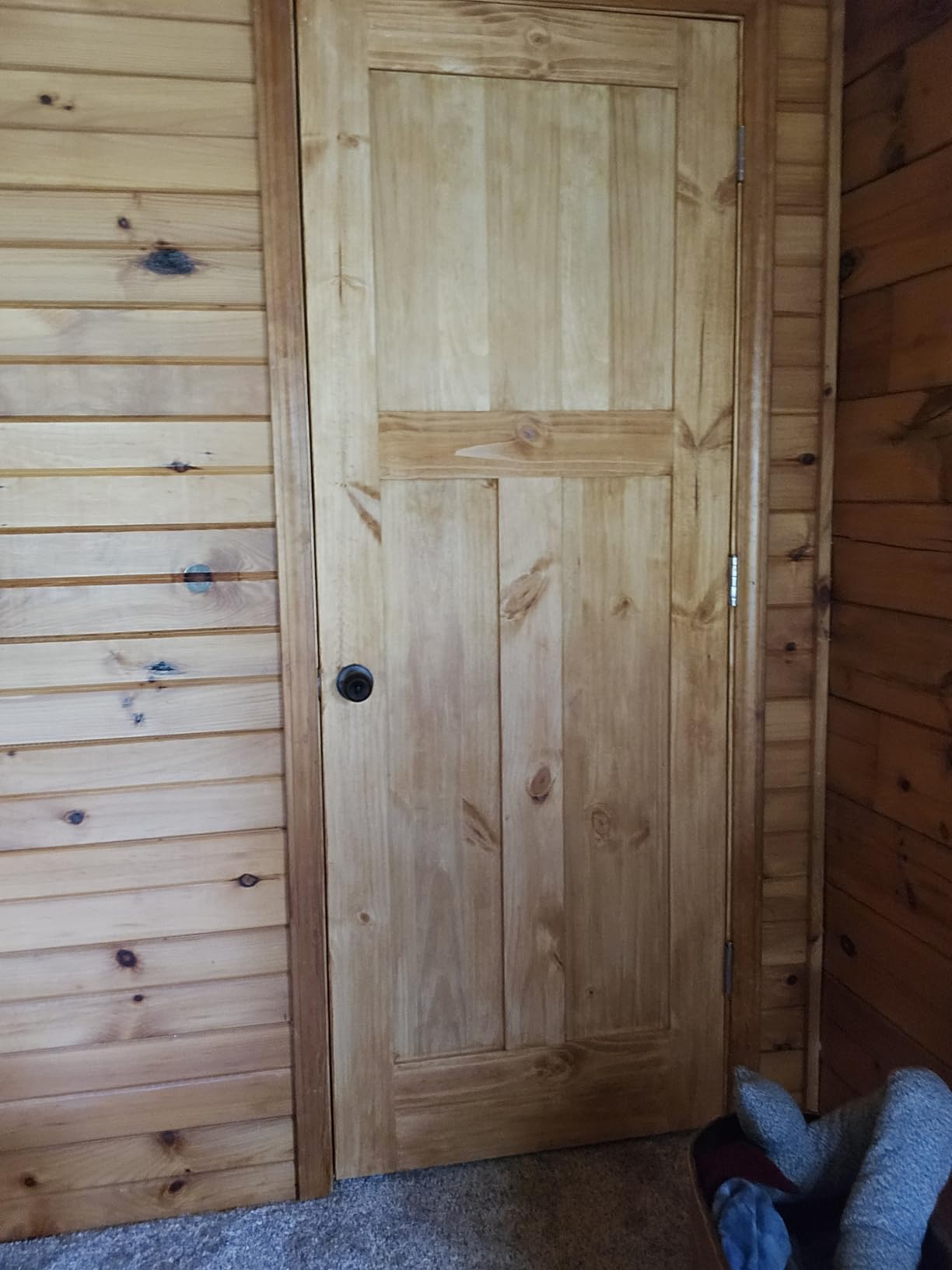 Minwax PolyShades Wood Stain + Polyurethane Finish – ½ Pint, Classic Oak, Satin customer photo 1
