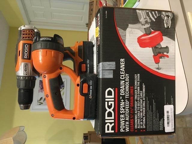 Ridgid GIDDS-813340 41408 Power Spin with AUTOFEED, Maxcore Drain Cleaner Cable, and Bulb Drain Auger to Remove Drain Clogs customer photo 2