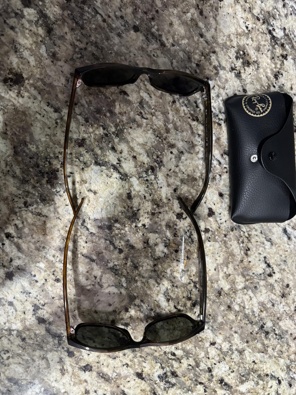 Ray-Ban RB2132 New Wayfarer Polarized Square Sunglasses for Men for Women customer photo 1