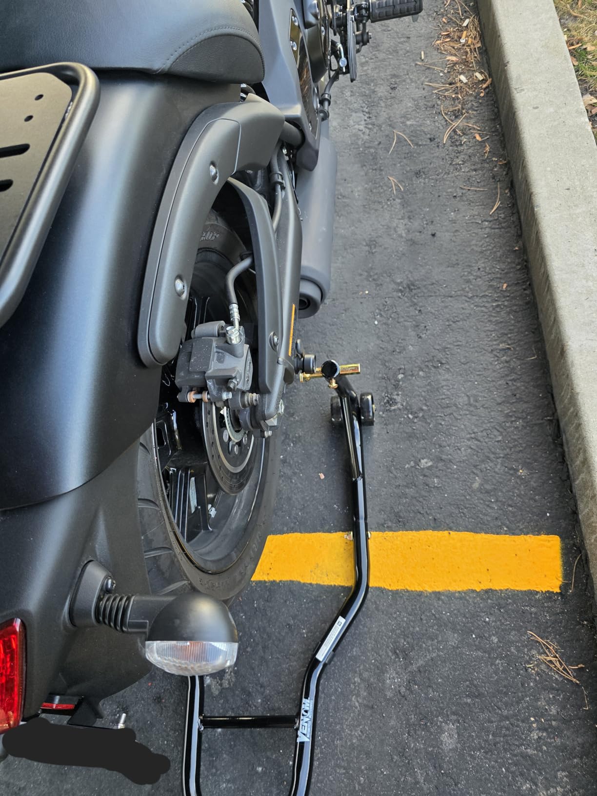 Venom Motorcycle Stand Lift, Front & Rear Combo, Universal Paddock Lift Stand, Front Wheel Fork Stand Rear Wheel Swingarm Spool Stand, Compatible With Most Yamaha Honda Kawasaki Suzuki BMW Motorcycles customer photo 2