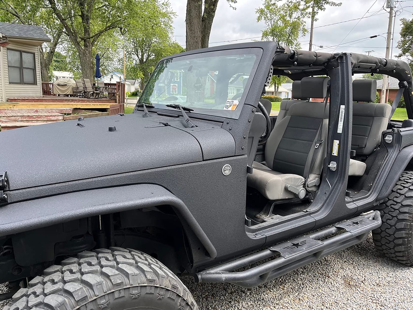 U-POL Raptor Black 0820V Bed Liner Kit – 4 Quarts | 2K Urethane, UV Resistant Protective Coating, DIY Spray-On Truck Bed Liner customer photo 2