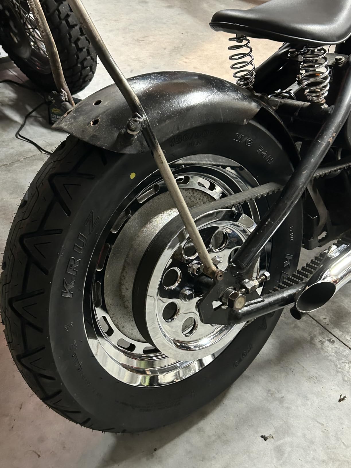 Kenda Kruz K673 Motorcycle Street Front Tire - 130/90H-16 customer photo 2