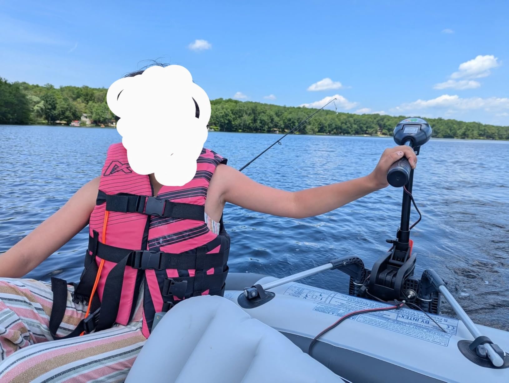 INTEX Transom Electric Trolling Motor for Inflatable Boat, 40lb Thrust | 68631E - Includes 12V Battery Cables & Adjustable Mounting Bracket, Transom Mount Assembly & Deep Cycle Battery Not Included customer photo 2