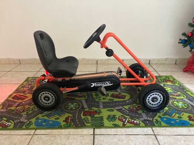 hauck Kids Pedal Go Kart, 4 Wheel Bike Cart, Ride for Ages 4-8, Green customer photo 1