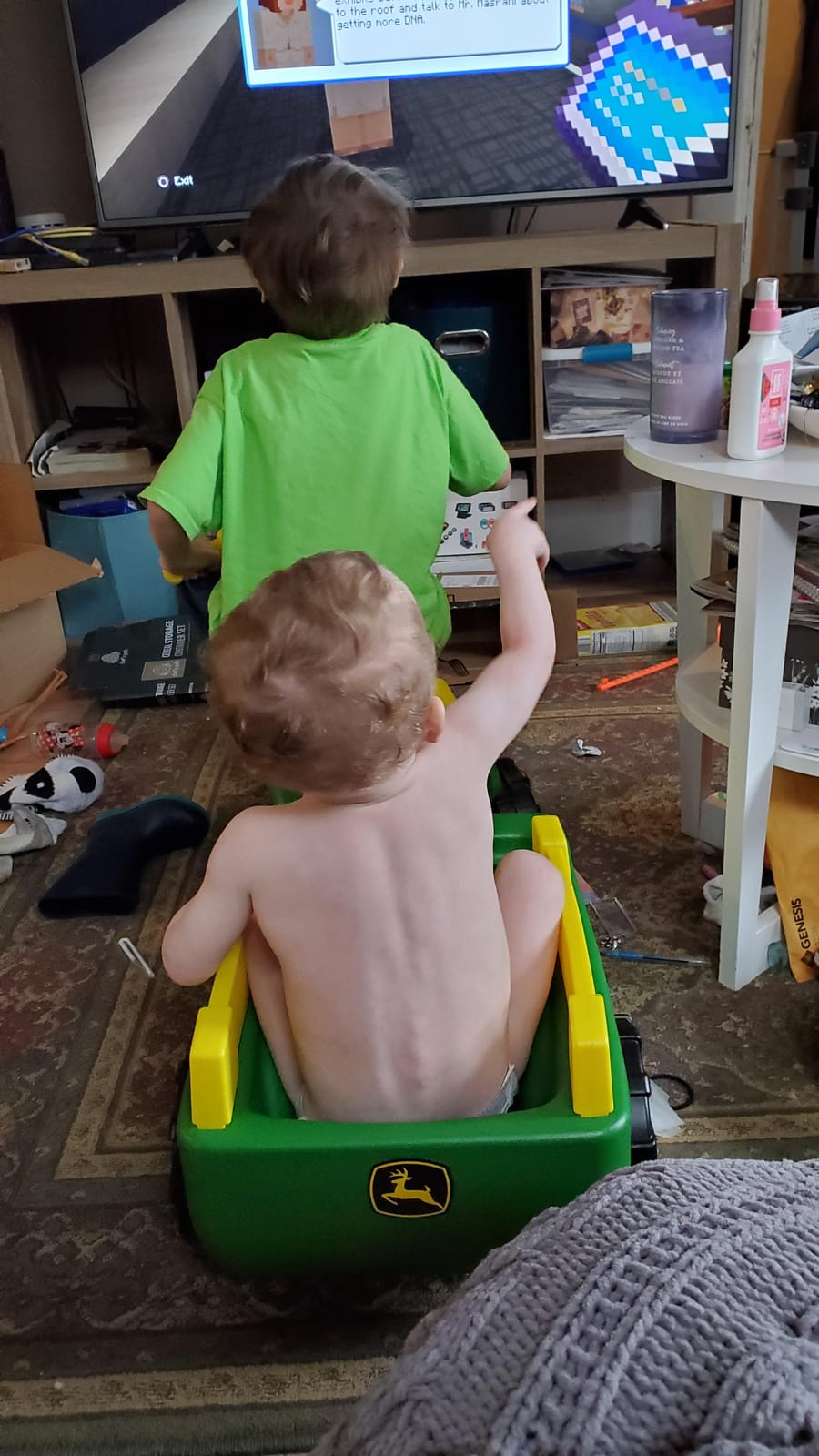 John Deere Ride On Toys Pedal Tractor with Wagon for Kids Aged 18 Months to 3 Years, Green/Yellow customer photo 1