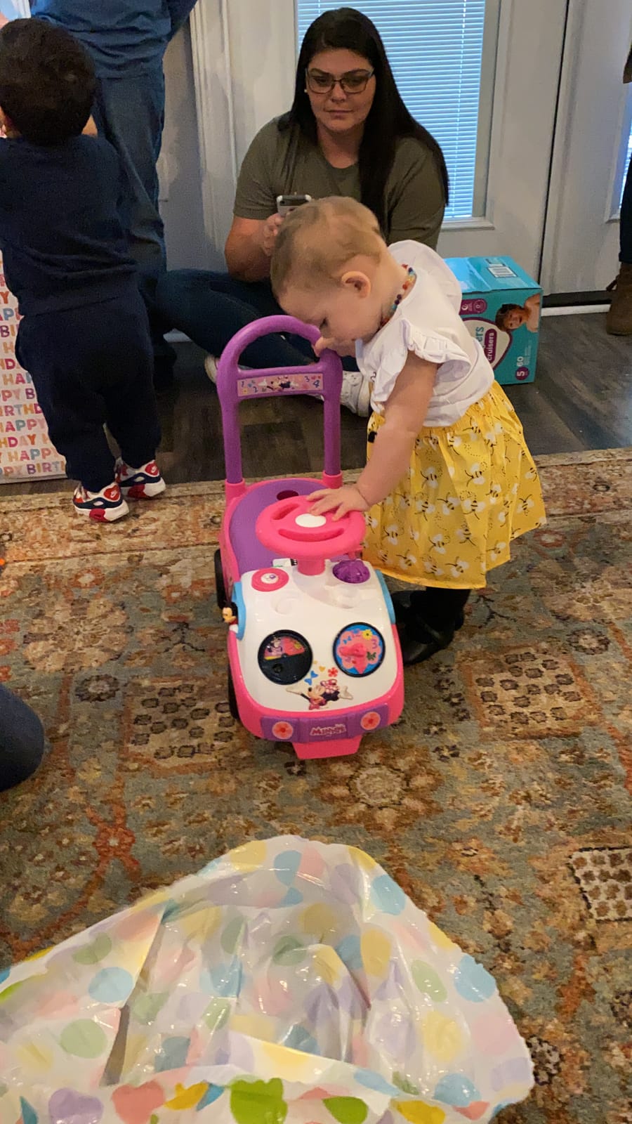 Kiddieland Disney Minnie Mouse My First Activity Ride-On, Toddler Push Car customer photo 2