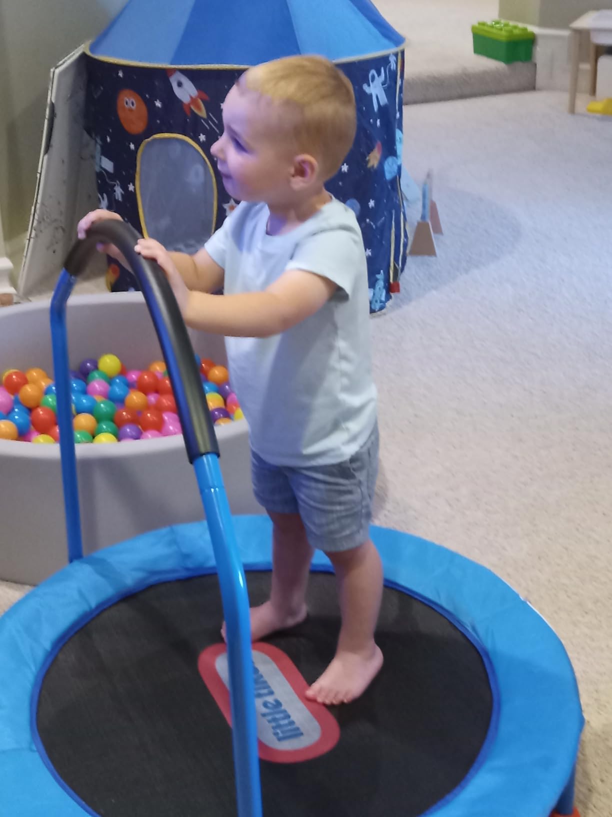 Little Tikes 3' Trampoline – (Amazon Exclusive) customer photo 1