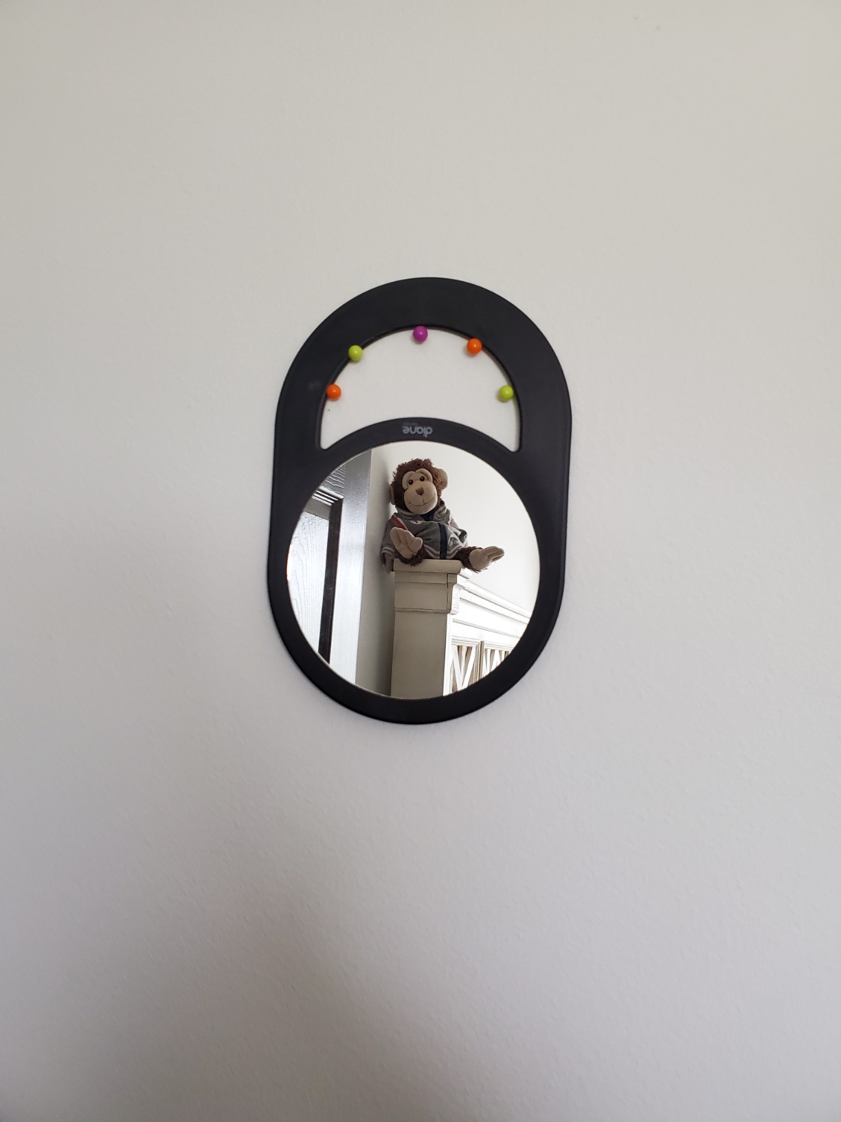 Diane Professional Quality Hand Mirror, Single Sided Hand Held Mirror, Lightweight Portable Mirror with Handle, Ideal for Makeup, Shaving, & Everyday Beauty, Compact Size for Travel – 7.5