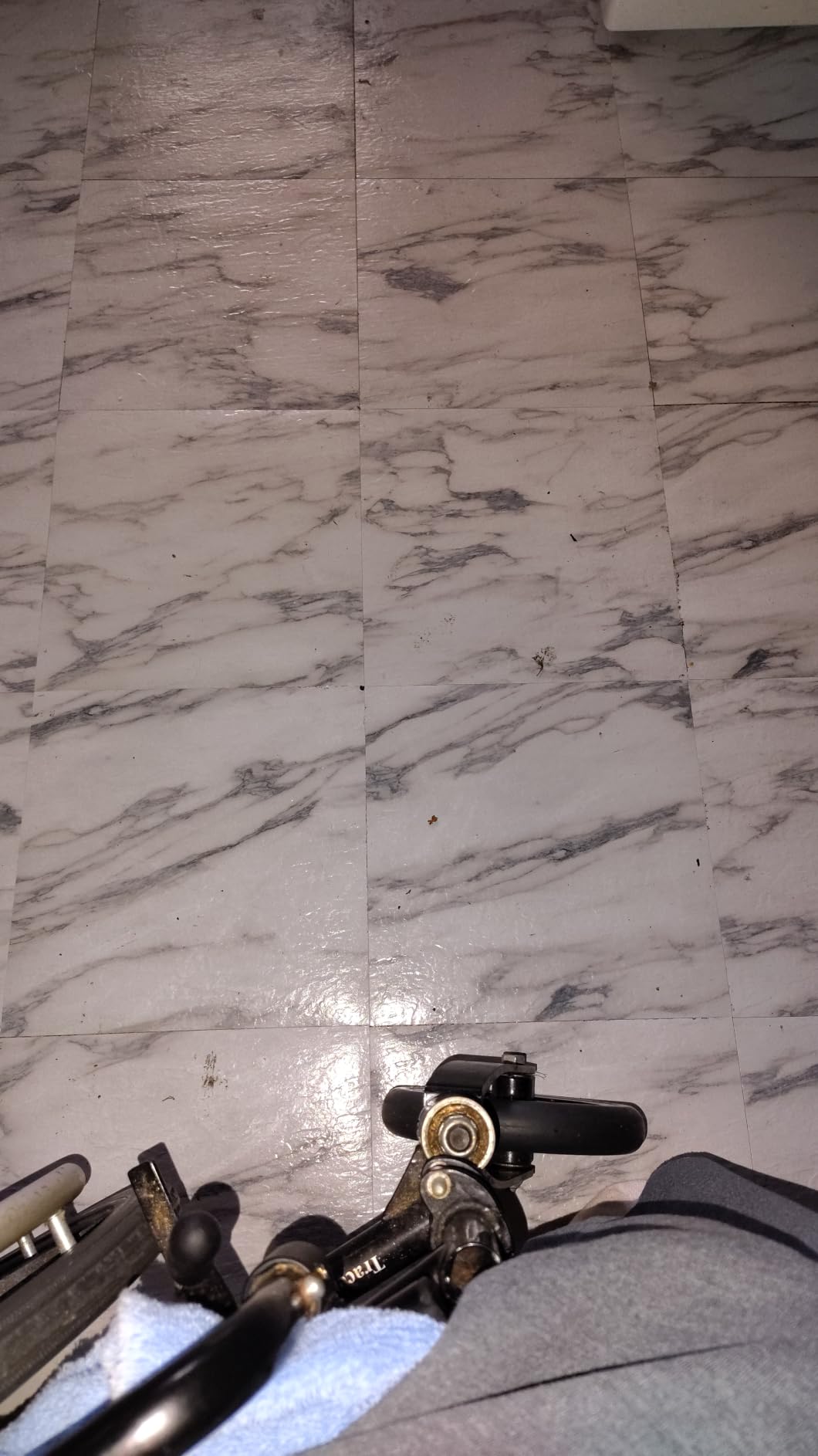 Nexus Self Adhesive 12-Inch Vinyl Floor Tiles, 20 Tiles, 12 x 12 in customer photo 2