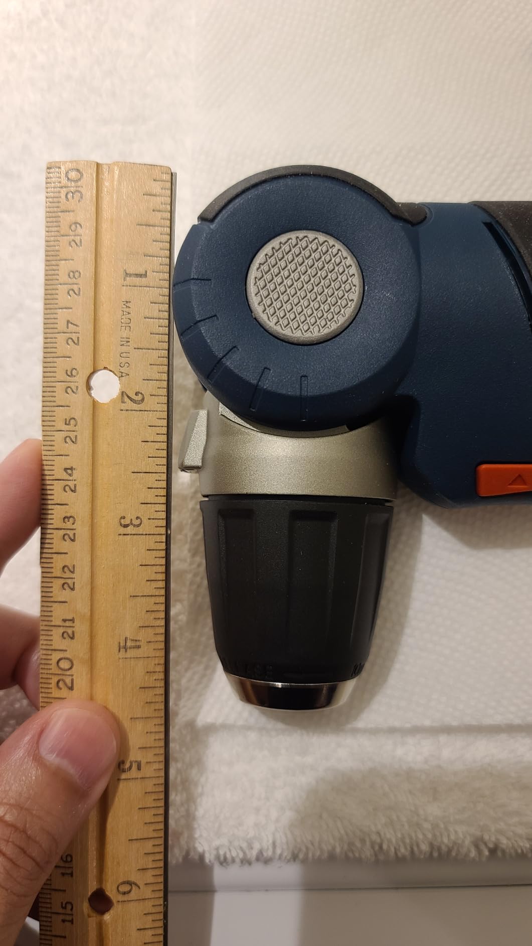 BOSCH PS11-102 12V Max 3/8 In. Right Angle Drill/Driver Kit with 2.0Ah Lithium Ion Battery customer photo 1