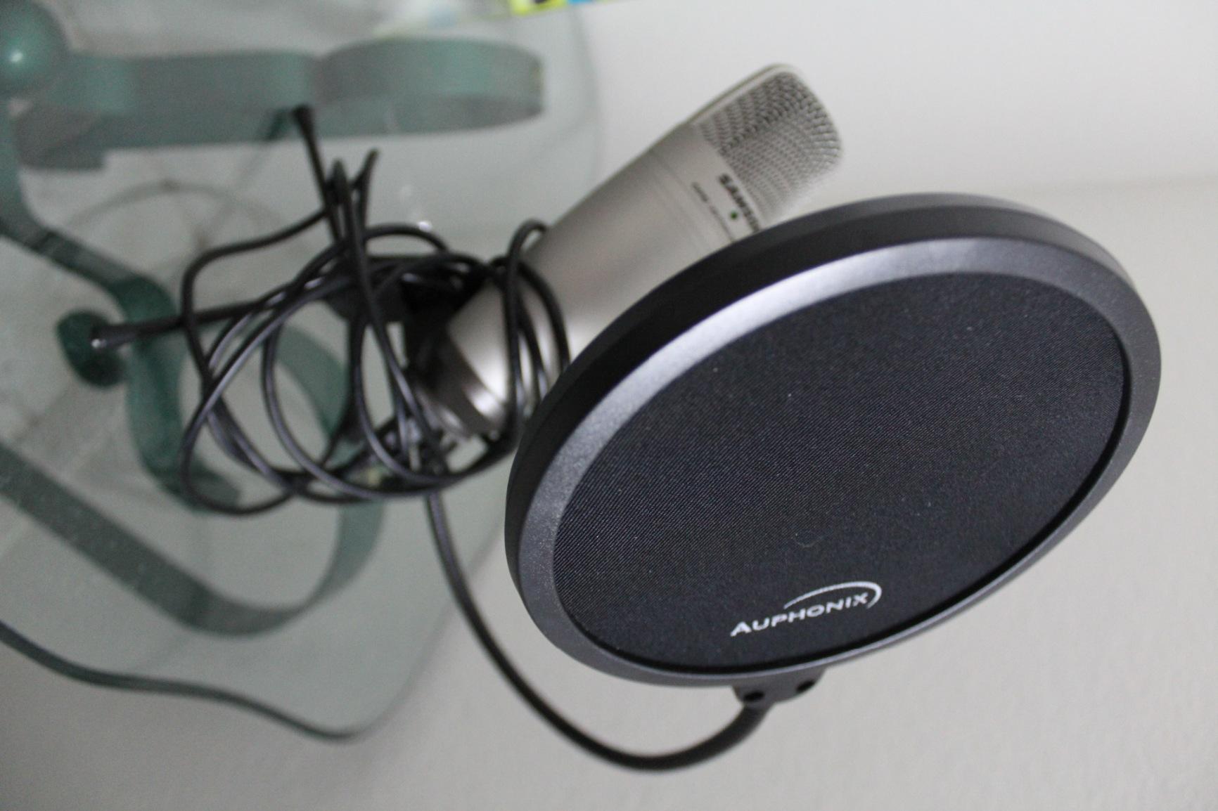 Microphone Pop Filter (MPF-1) 6-inch Diameter With Double Mesh Filter Screen customer photo 1