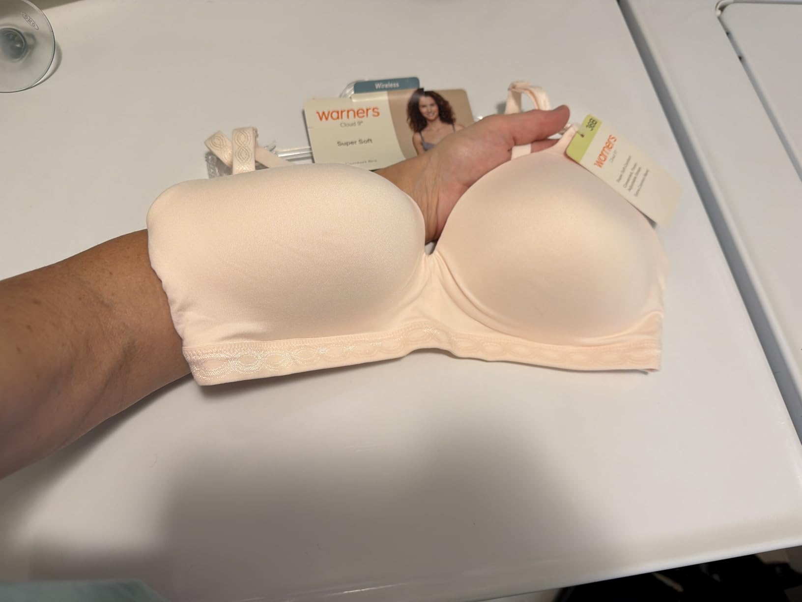 Warner's Womens Women's Cloud 9® Super Soft Wireless Lightly Lined Comfort Bra 1269 customer photo 2