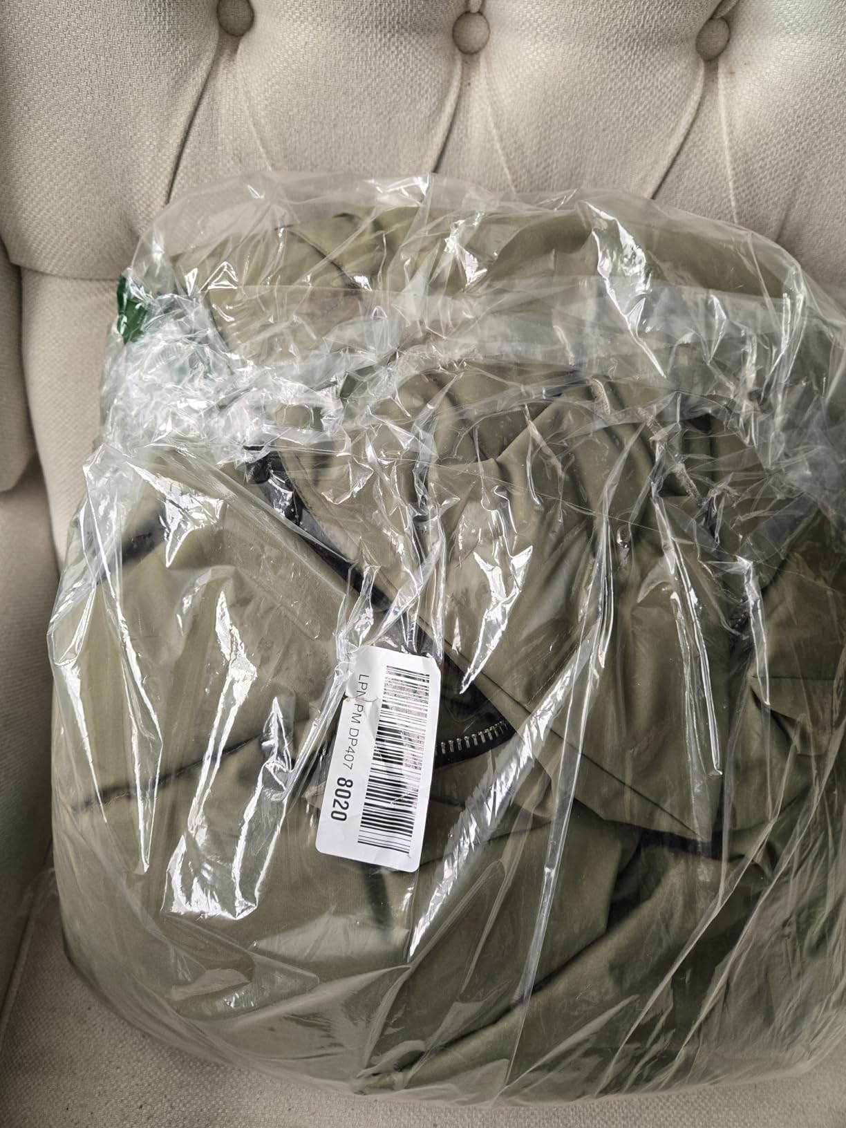 Orolay Women's Thickened Down Jacket customer photo 2