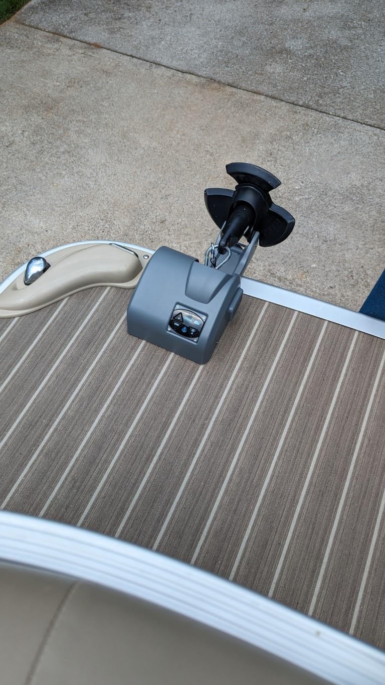 Trac Outdoors Deckboat 40 AutoDeploy-G3 Electric Anchor Winch customer photo 1